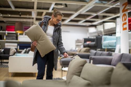 Furniture-Shopping