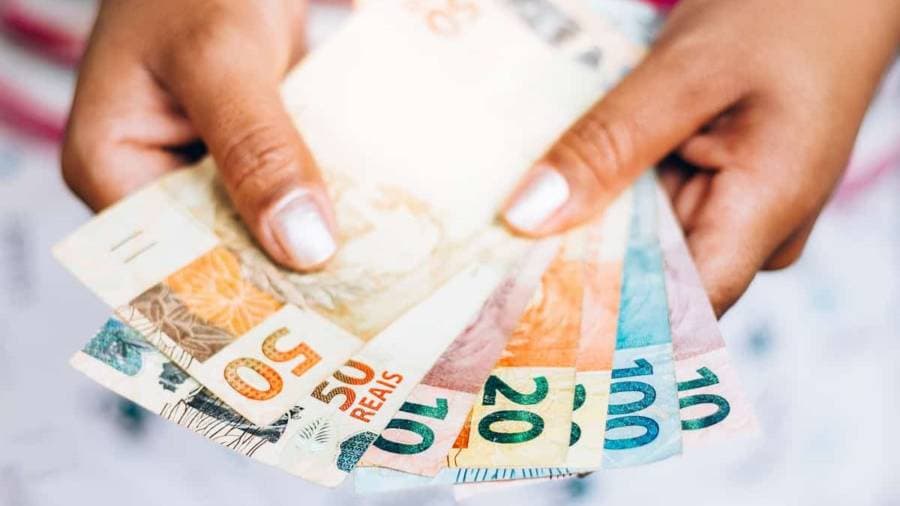 Economia global: Incertezas persistentes apontam para grave recessão