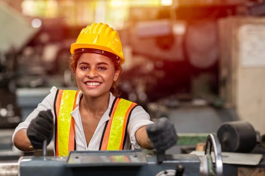 Indústria: 9 em cada 10 brasileiros concordam que um setor industrial forte deva ser prioridade