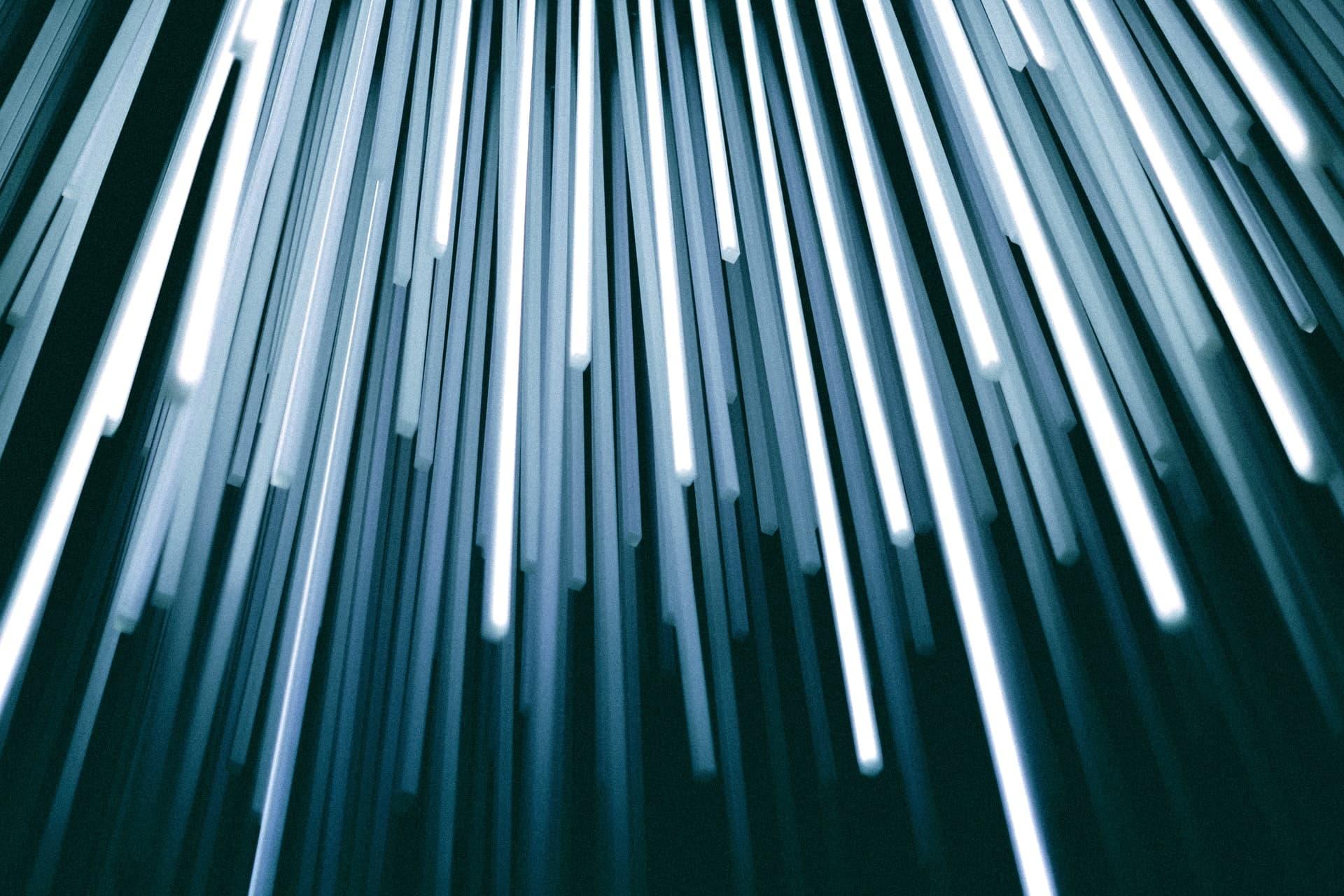 fabrica-de-moveis-rehau-edgeisdigital-fitasdebordachristopher-burns-Kj2SaNHG-hg-unsplash