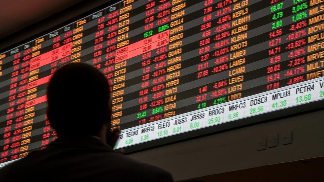panorama-economia-global-e-nacional-plataforma-setor-moveleiro