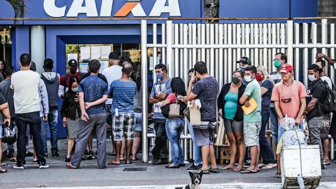 Novo Auxílio Brasil começará a ser pago já em novembro