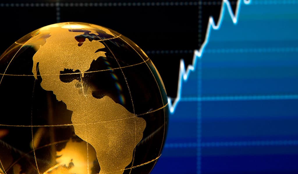 À beira da segunda recessão na mesma década - projeções e desafios para a economia global - Plataforma Setor Moveleiro