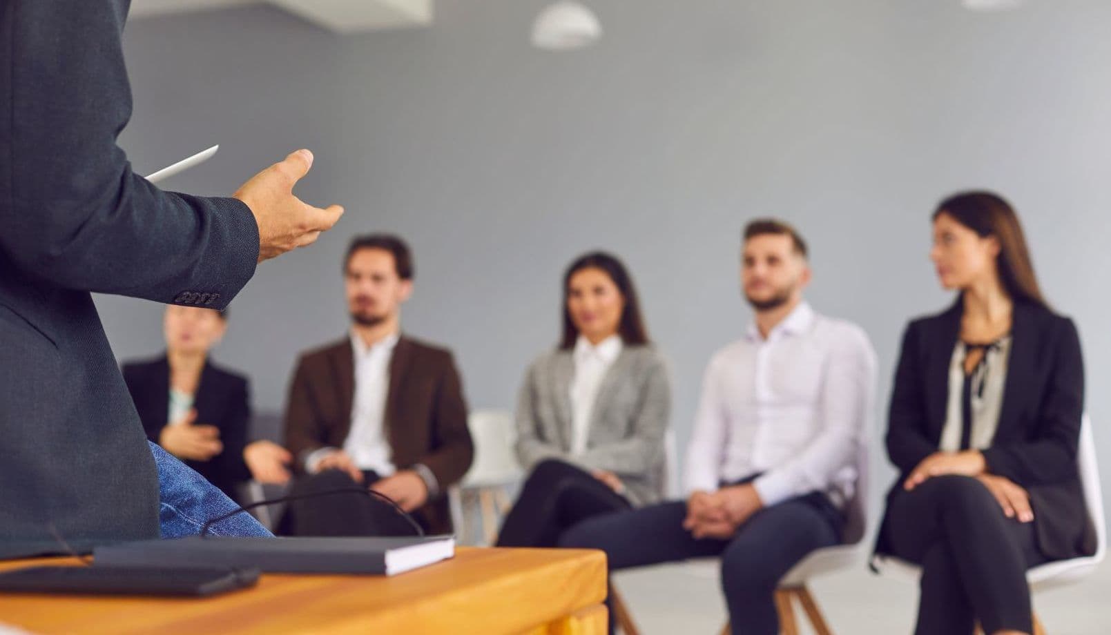 Quais as causas e soluções para a falta de mão de obra qualificada?