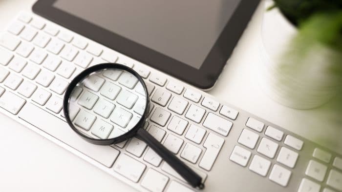 Análise PEST: o que é e como aplicar em empresas do setor moveleiro?