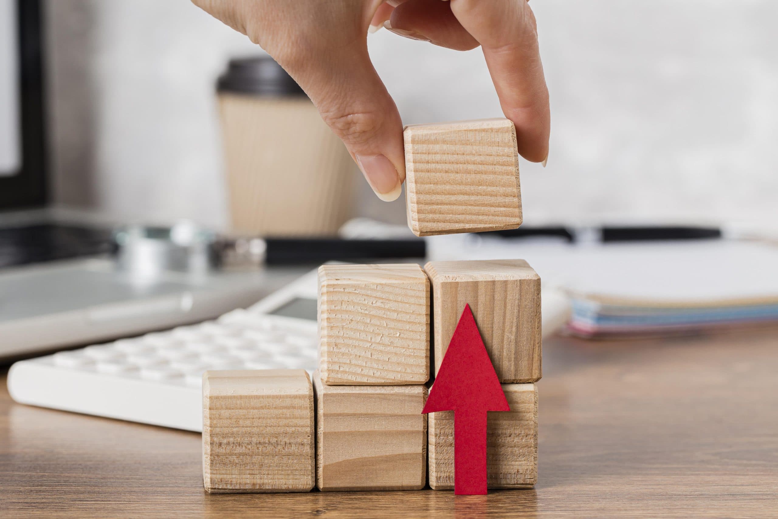 Marca forte no mercado moveleiro B2B: estratégias para ir além do preço