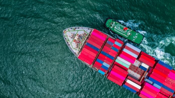 Exportação de móveis Brasil-Estados Unidos: análise de cenário e estratégias setoriais para 2025
