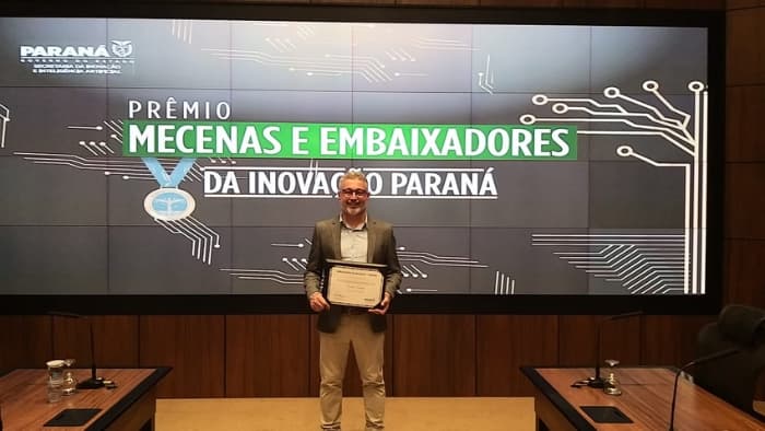 Governo do Paraná reconhece iniciativas de inovação no setor moveleiro em Arapongas