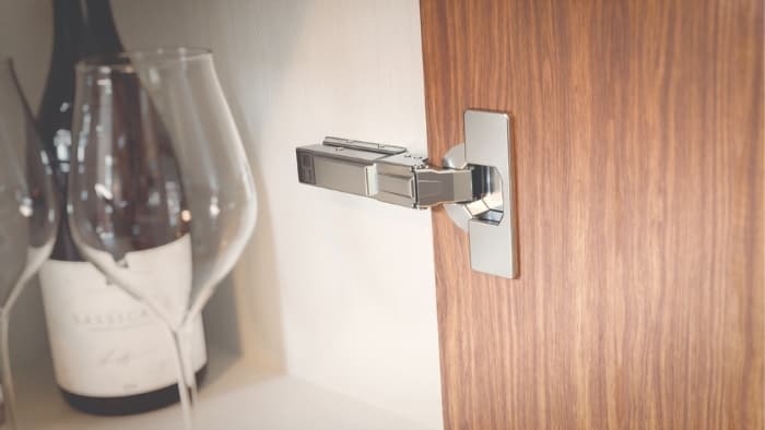 Tendências em ferragens para móveis em 2026: o que muda nos critérios de design e conforto, e o que saber para escolher certo?