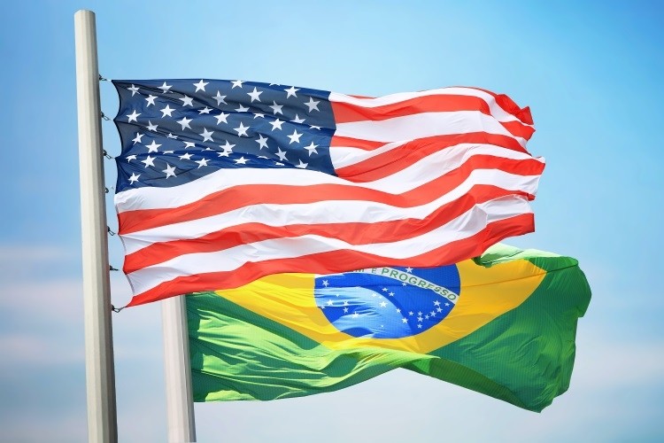 Bandeira Estados Unidos e bandeira Brasil