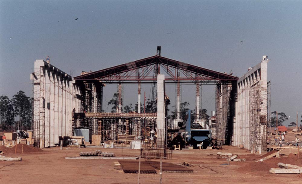 Construção-Eucatex-Botucatu-anos-90-(2)
