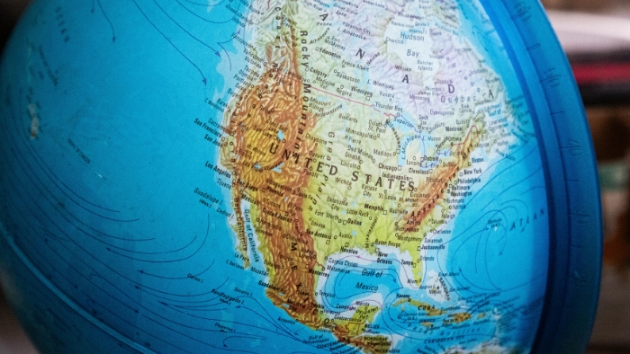 Indústria e varejo de móveis no Brasil: demagogia ou ilusão?